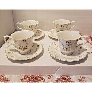 Vintage Royal Doulton Cups & Saucers AVIGNON Moselle 4 sets New Old Stock 1983